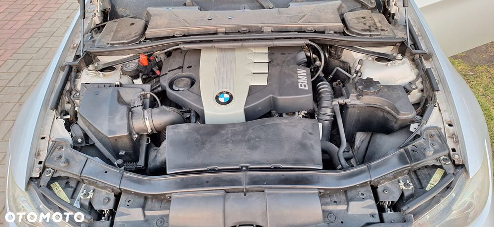 BMW Seria 3 320d DPF - 10
