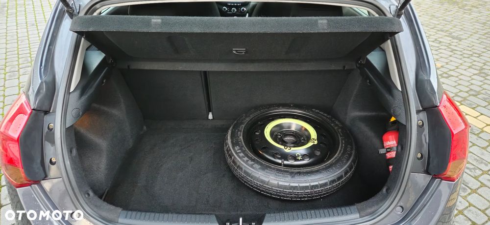 Kia Ceed 1.4 CVVT Dream Team Edition - 17