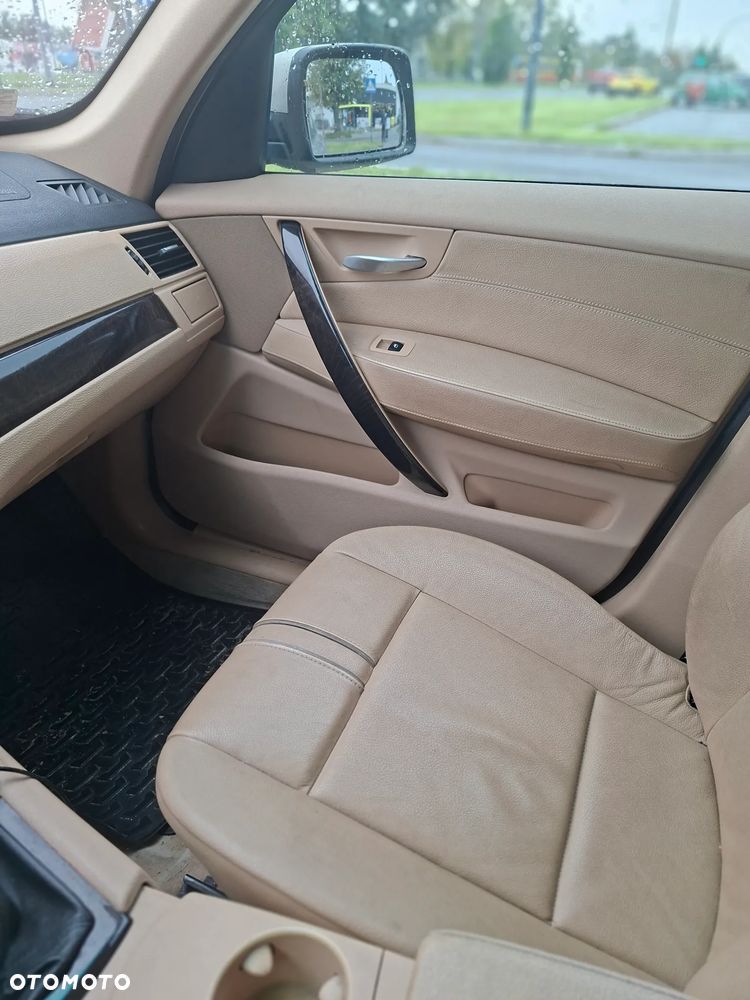 BMW X3 2.0d - 8