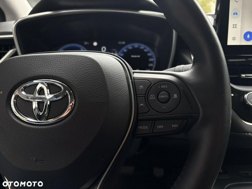 Toyota Corolla - 24