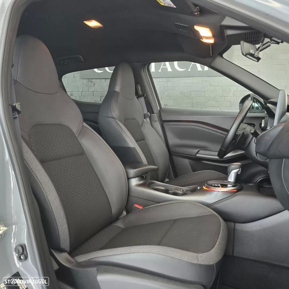 Nissan Juke 1.0 DIG-T N-Connecta NAV. DCT - 9