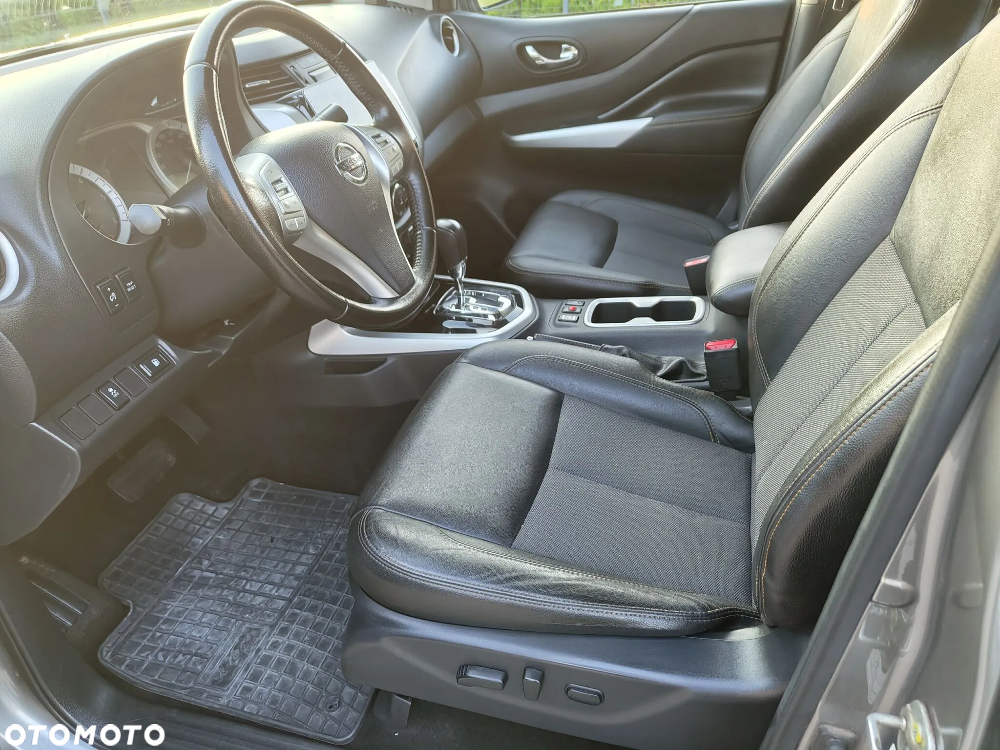 Nissan Navara - 7