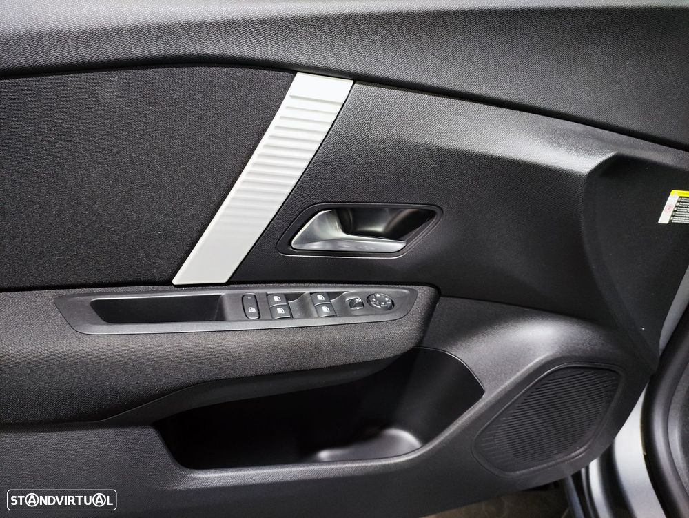 Citroën C4 1.2 Hybrid Plus e-DSC6 - 6