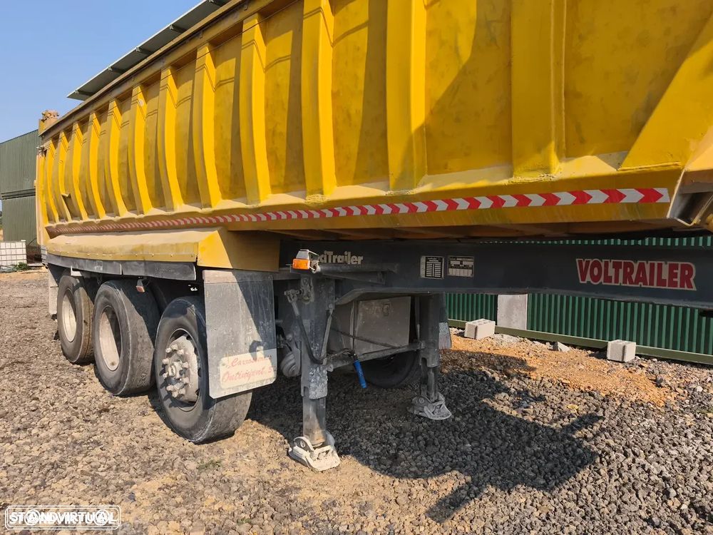 Lecitrailer Basculante – 3 Eixos - 8