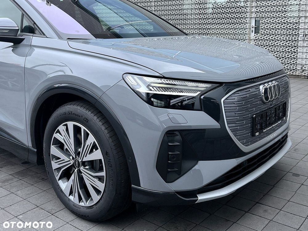 Audi Q4 e-tron - 10