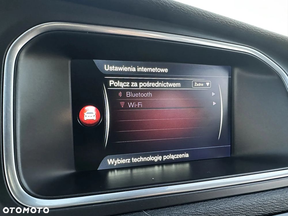 Volvo V40 Cross Country D2 Drive-E Ocean Race - 28