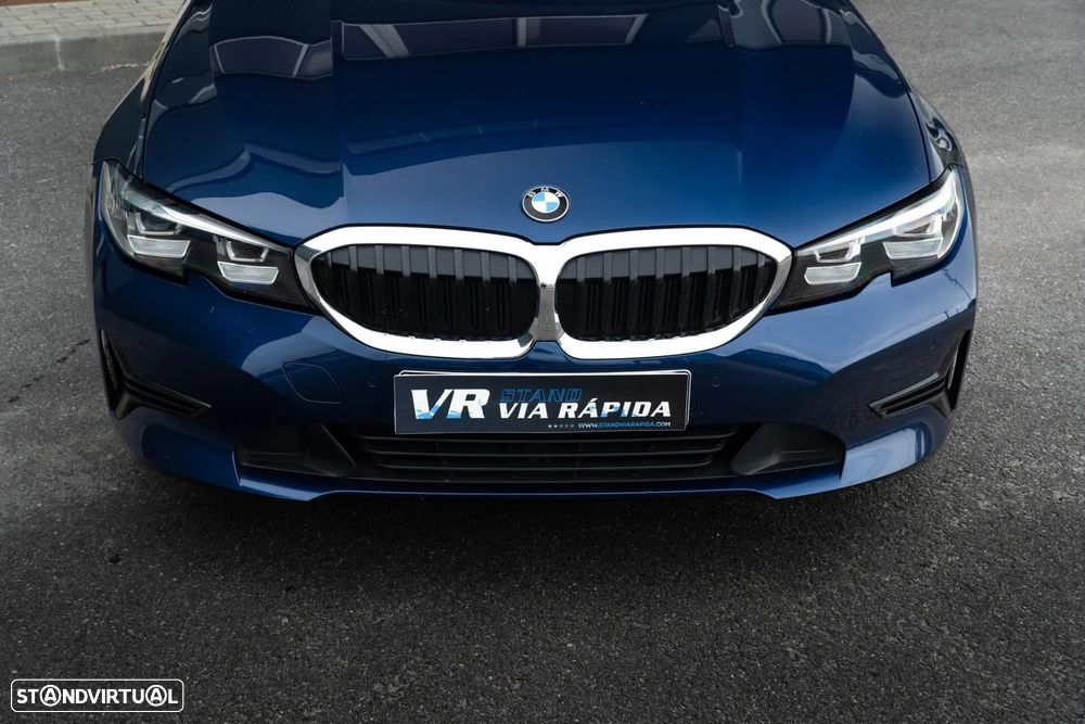 BMW 330 e Line Luxury Auto - 28