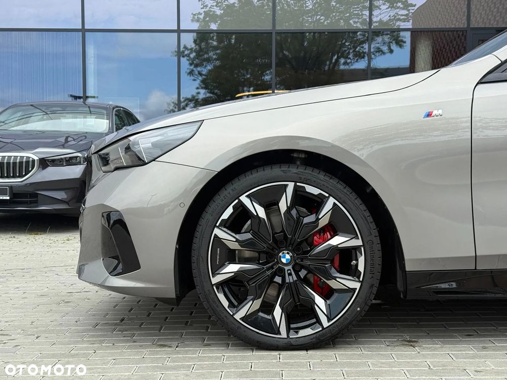 BMW Seria 5 - 11