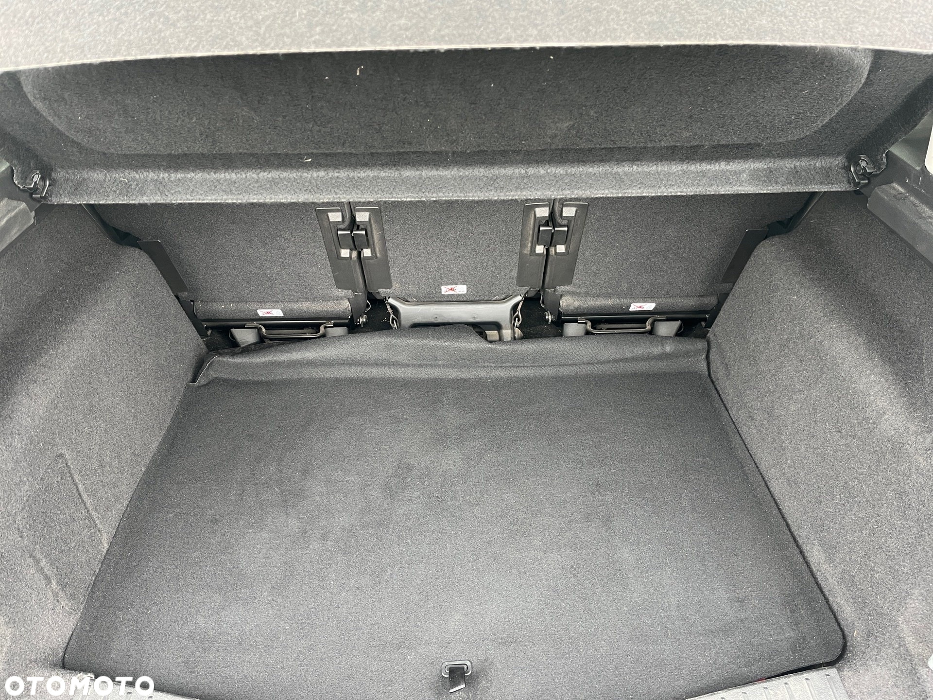 Ford C-MAX 2.0 TDCi Start-Stop-System COOL&CONNECT - 13