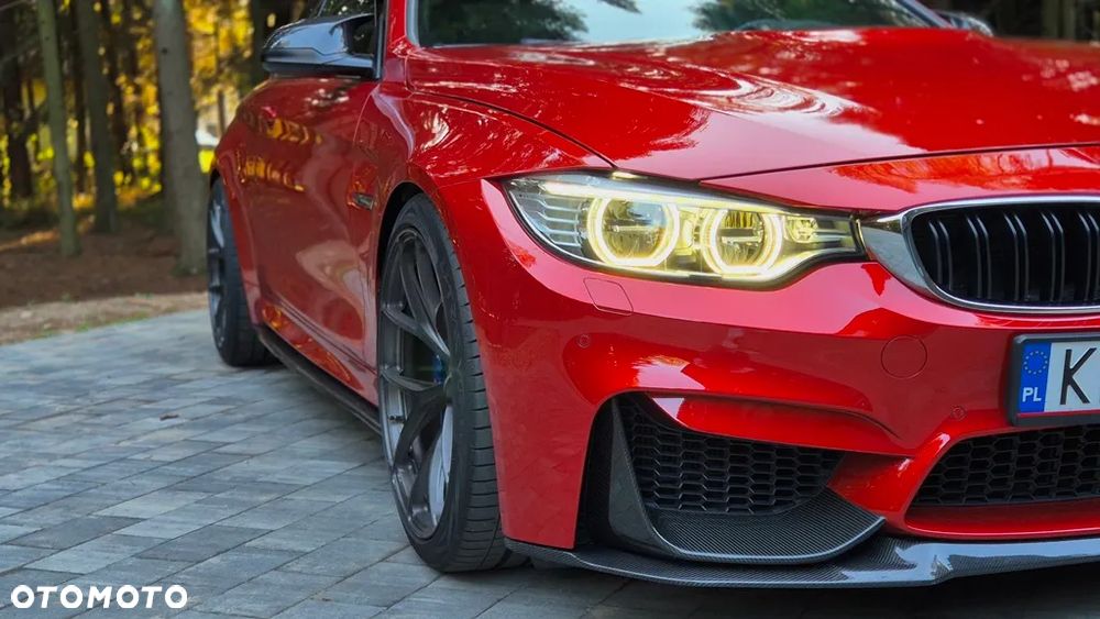 BMW M4 Standard - 33