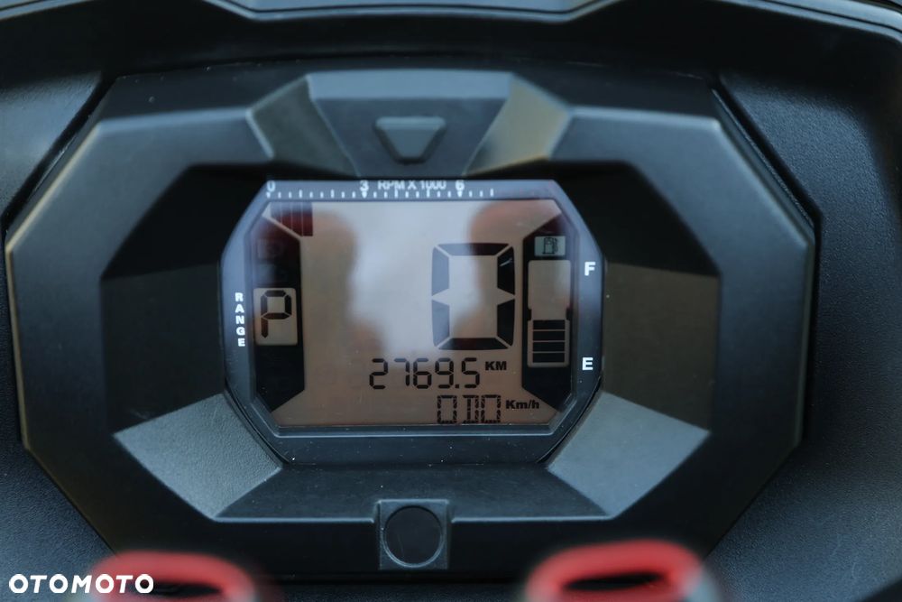 Can-Am Outlander - 17