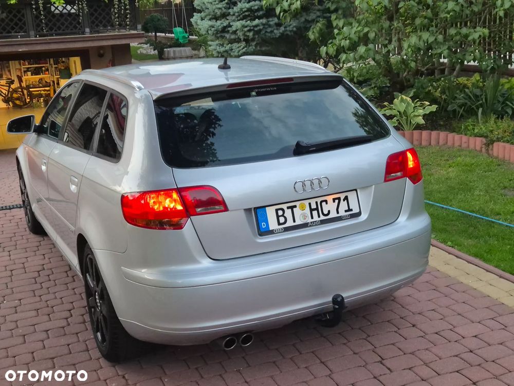 Audi A3 Sportback 2.0 TDI DPF S line Sportpaket (plus) - 10