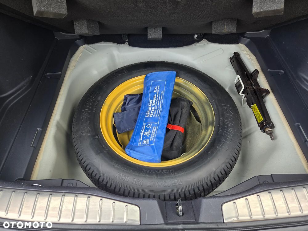Honda CR-V 2.0i-VTEC Elegance 50 Jahre Edition - 24