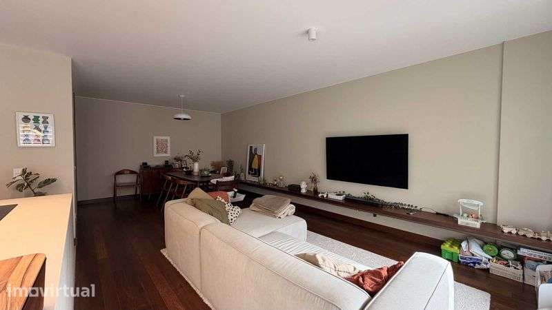 Apartamento T2 no Condomínio Lake Towers – Vila Nova de Gaia - Grande imagem: 3/12