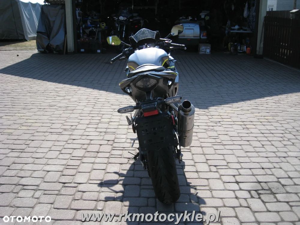 Honda CBR - 4