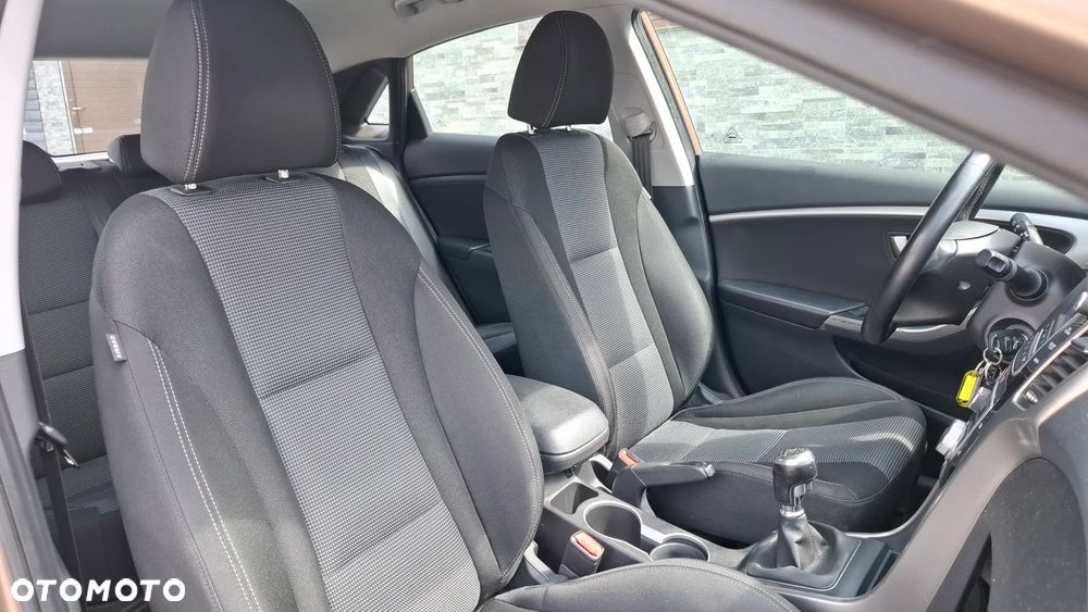 Hyundai i30 1.4 Advantage - 27