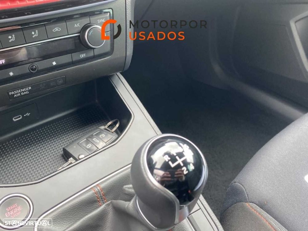 SEAT Ibiza 1.0 TSI FR - 17