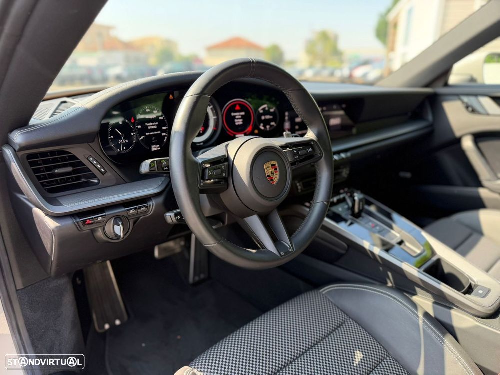 Porsche 911 Série G - 7