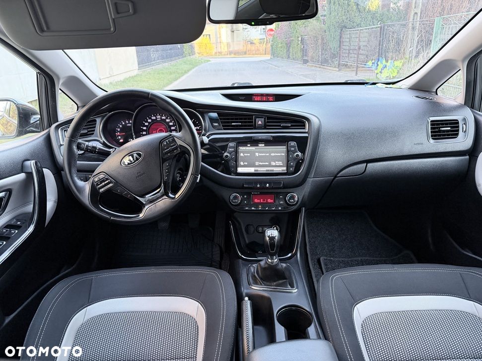 Kia Ceed 1.6 CRDi XL - 3
