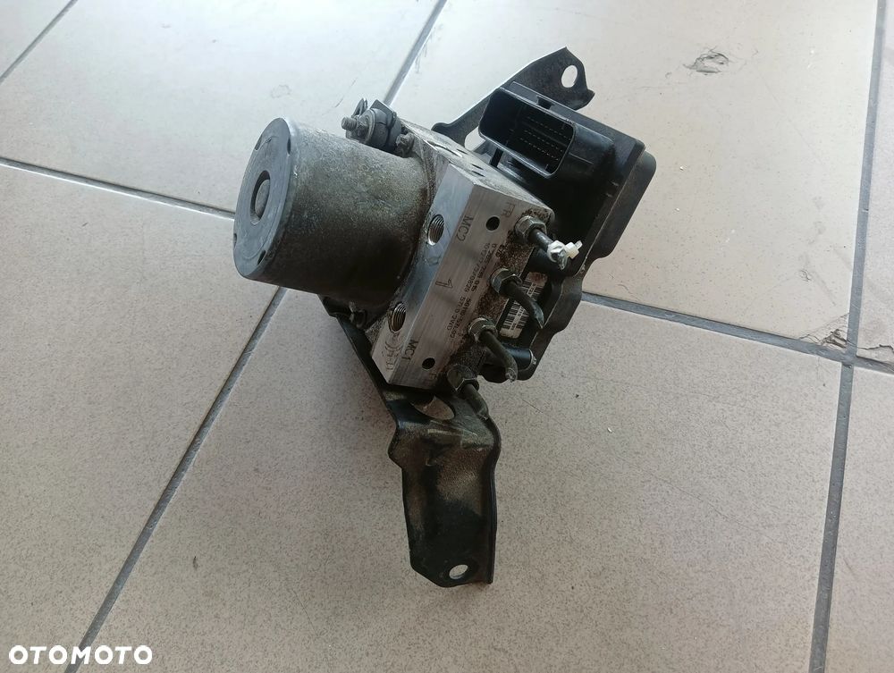 Suzuki Kizashi 2WD POMPA ABS 56110-57L02 - 1