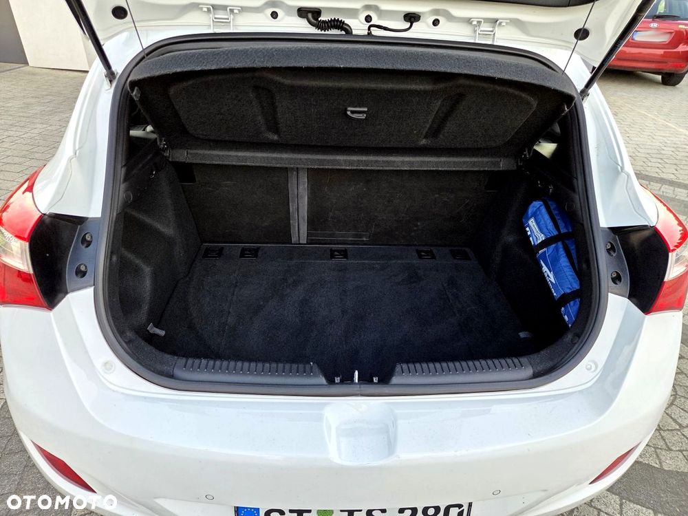 Hyundai i30 - 34