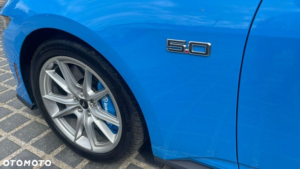 Ford Mustang - 32