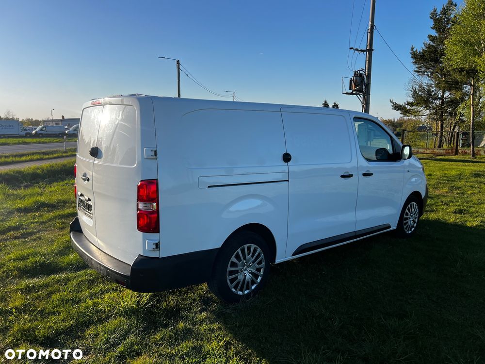 Opel Vivaro - 22