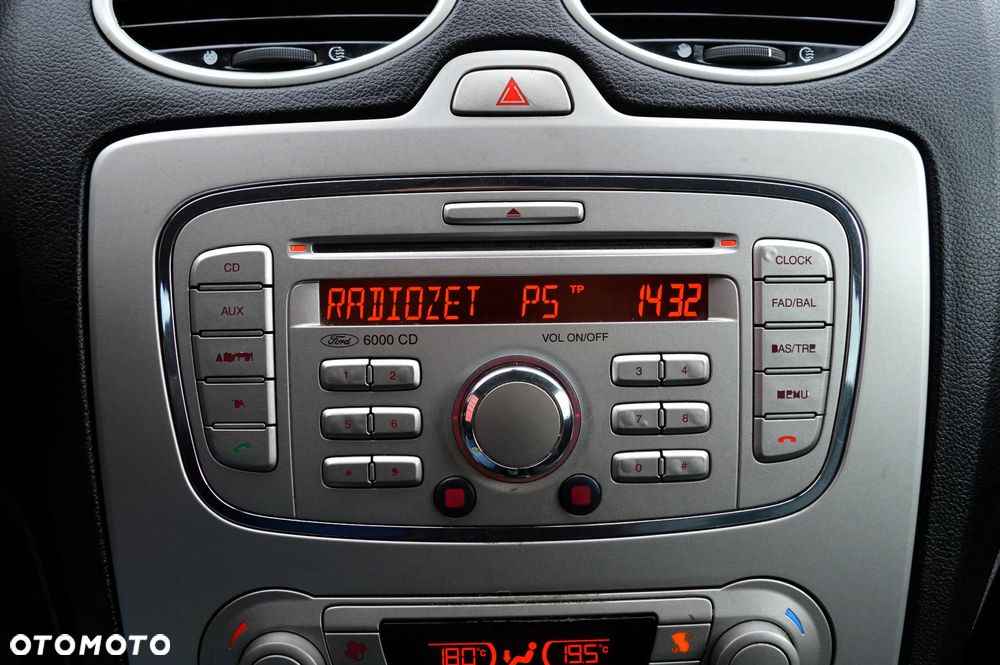 Ford Focus 1.8 TDCi Gold X - 17