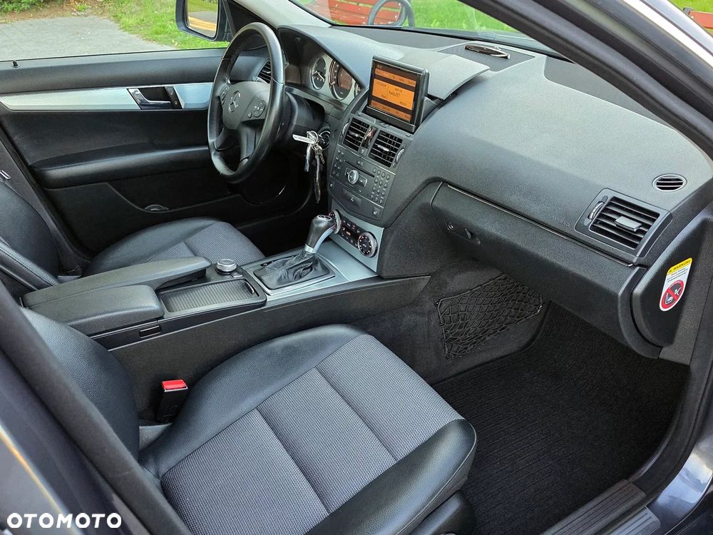 Mercedes-Benz Klasa C 200 CDI DPF Automatik Avantgarde - 20