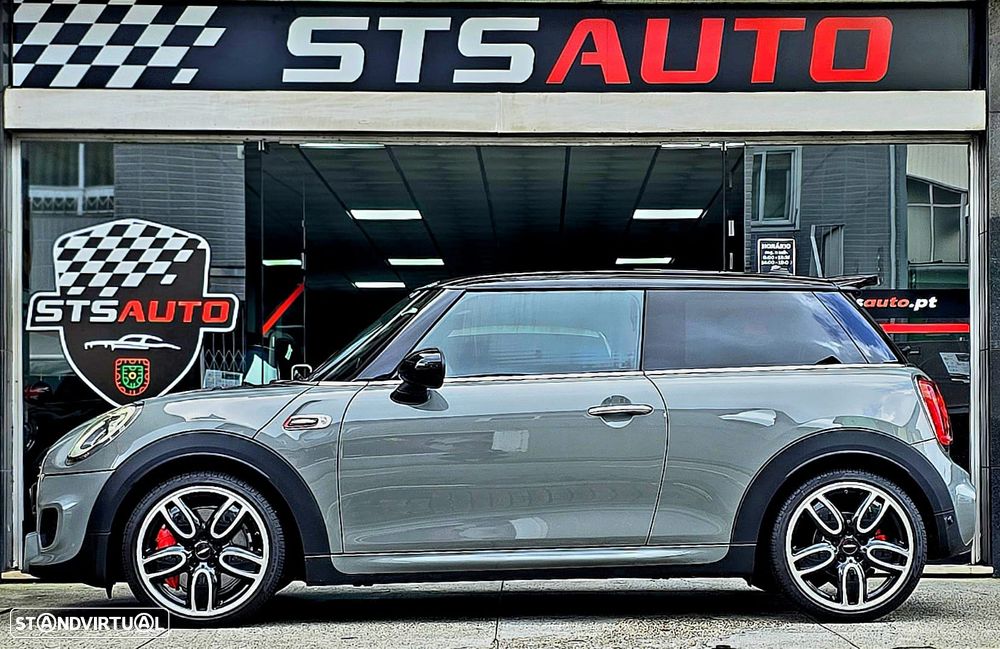 MINI 3 Portas John Cooper Works - 60