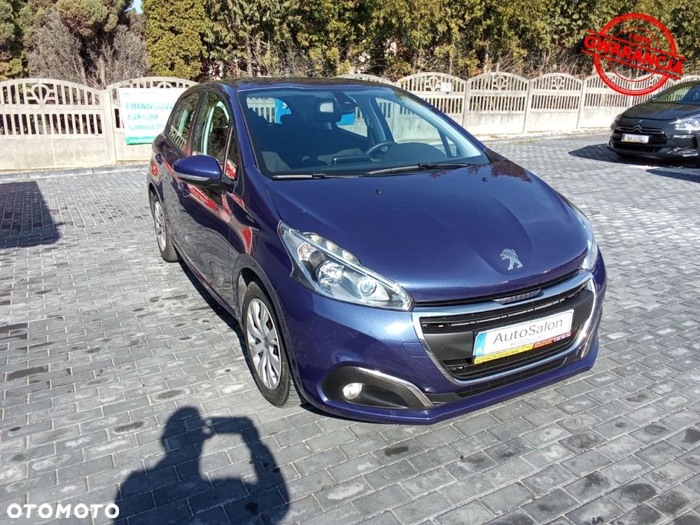 Peugeot 208 - 6