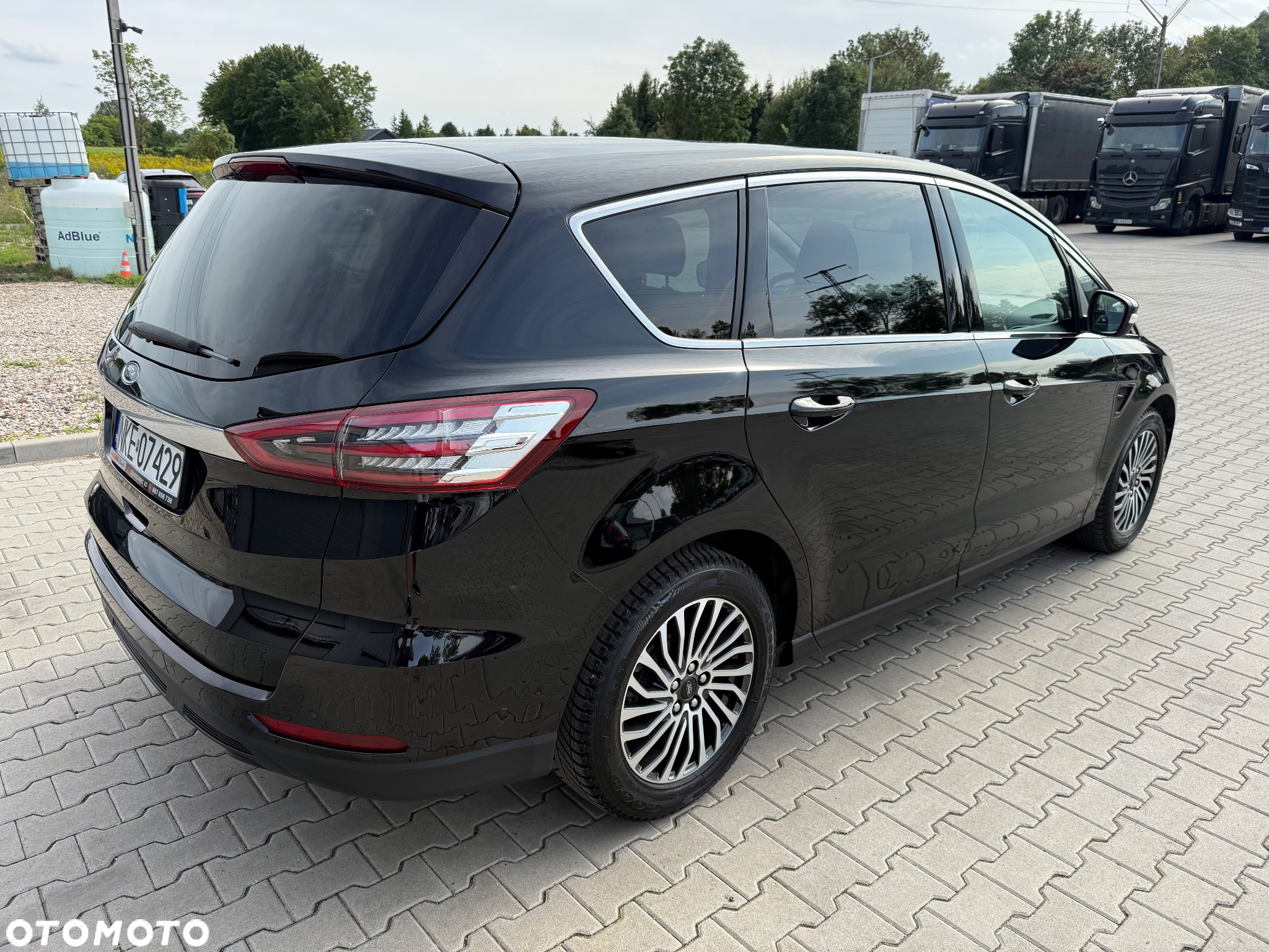Ford S-Max 2.0 EcoBlue Titanium - 14