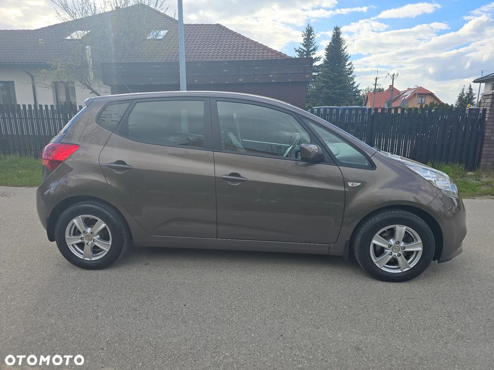 Kia Venga 1.4 Business Line - 26
