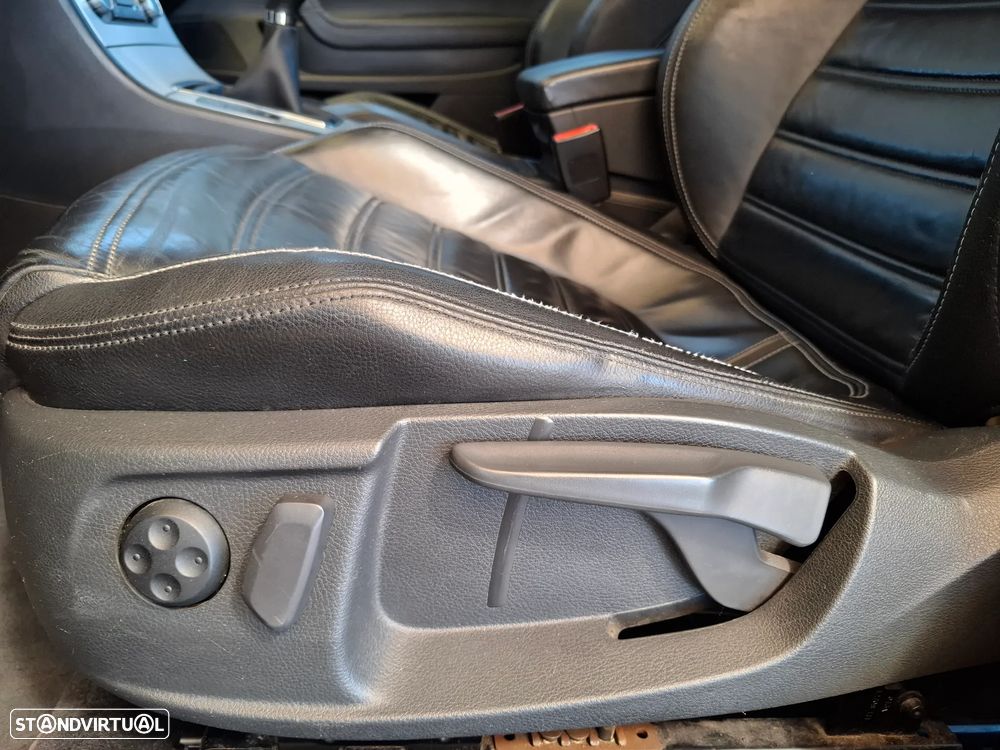 VW Passat CC 2.0 TDi - 23