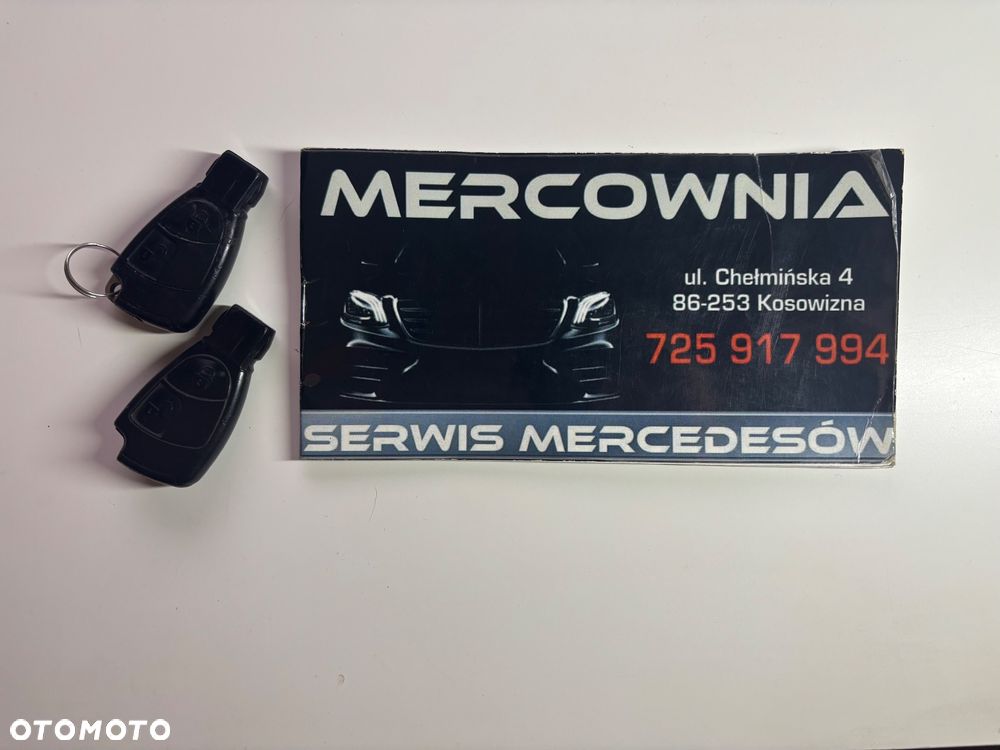 Mercedes-Benz Klasa E 320 CDI T Avantgarde - 24