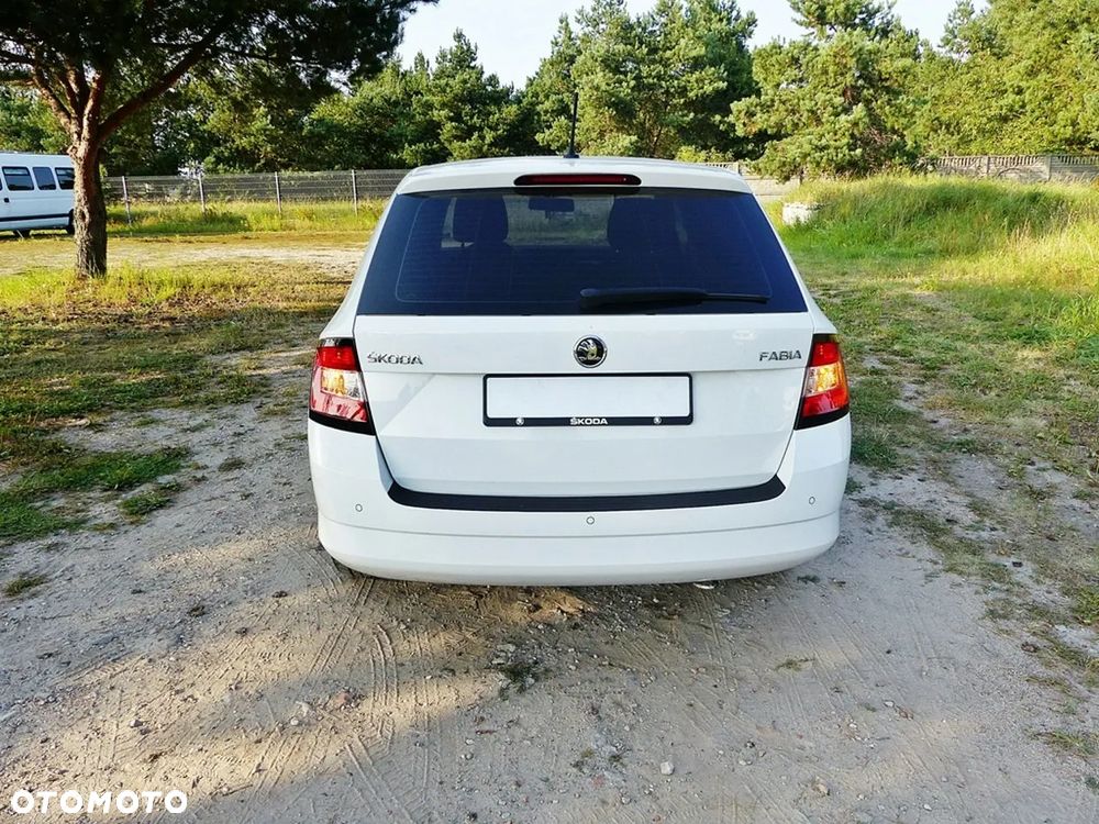 Skoda Fabia 1.2 TSI Ambition - 10