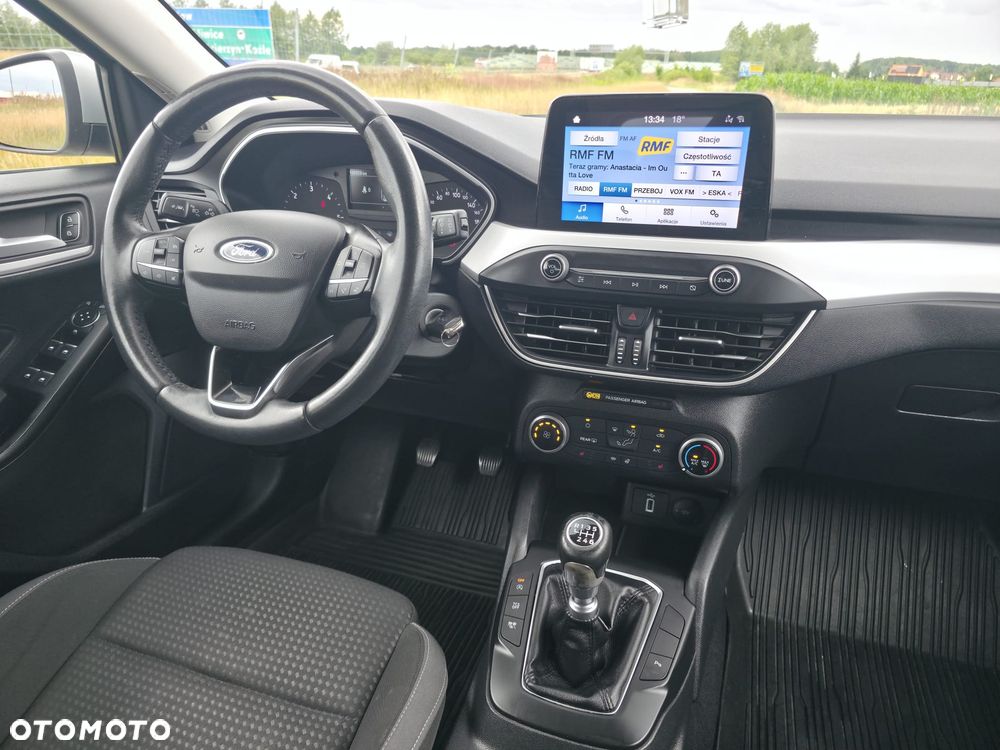 Ford Focus 1.5 EcoBlue Connected - 14