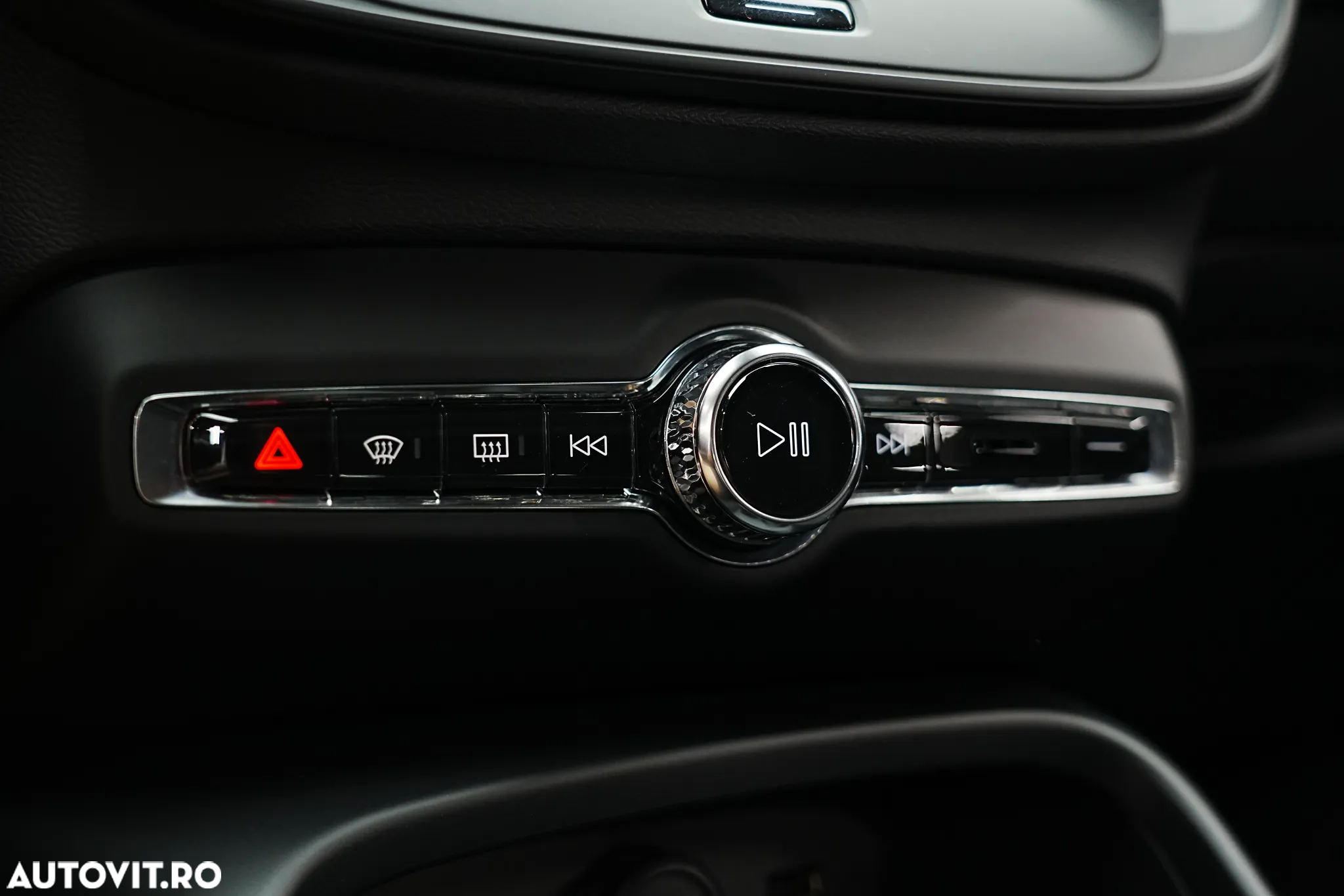 Volvo XC 40 D3 Momentum - 35