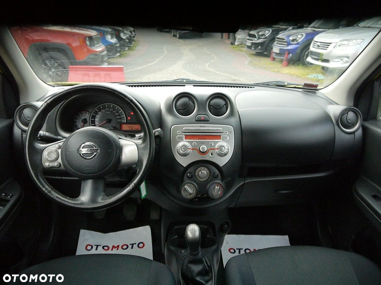 Nissan Micra 1.2 30 Jahre Edition - 20