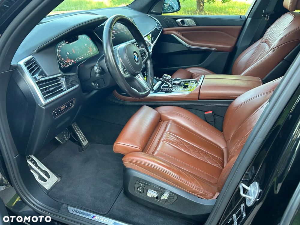 BMW X7 M50d sport - 8
