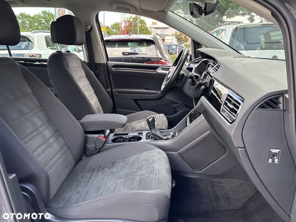 Volkswagen Touran 2.0 TDI BMT Highline DSG - 12