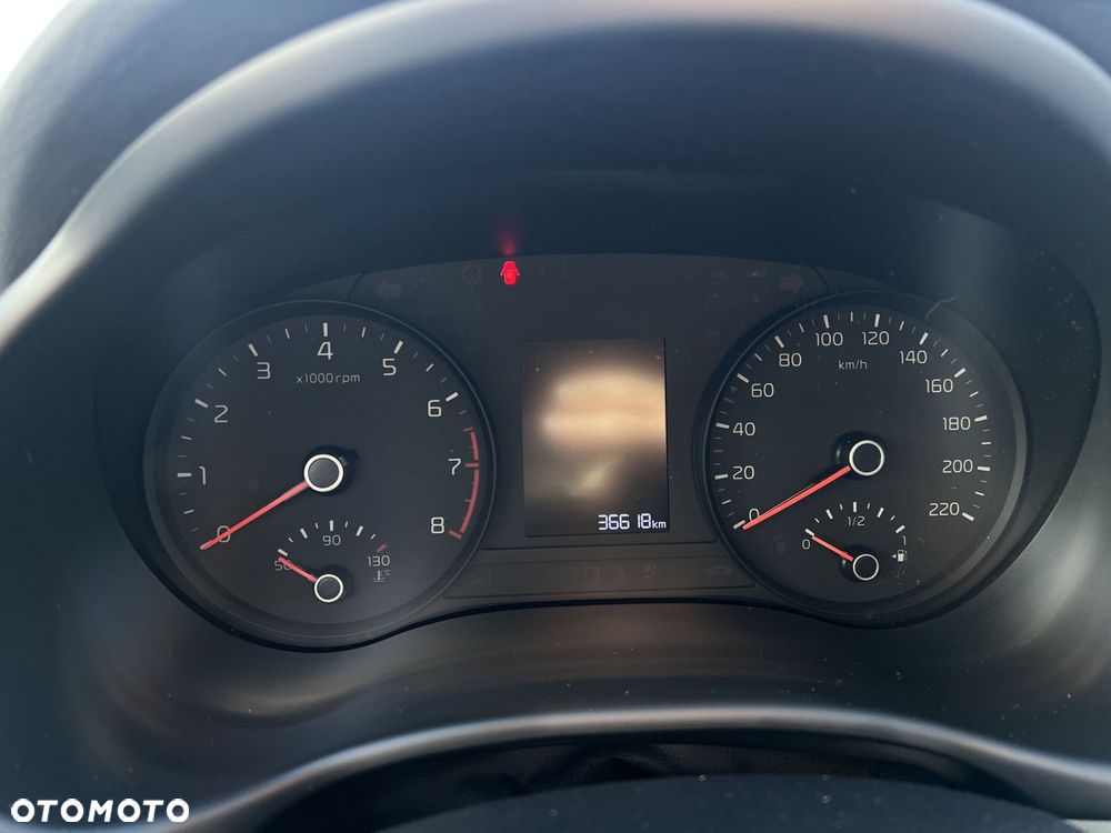 Kia Stonic 1.2 L - 14