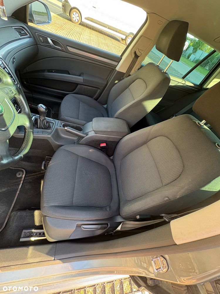 Skoda Superb 1.9 TDI Ambition - 10