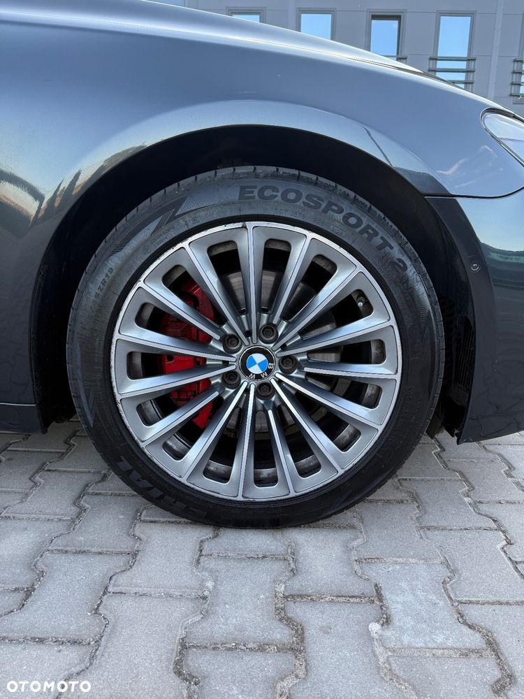 BMW Seria 7 740d xDrive - 12