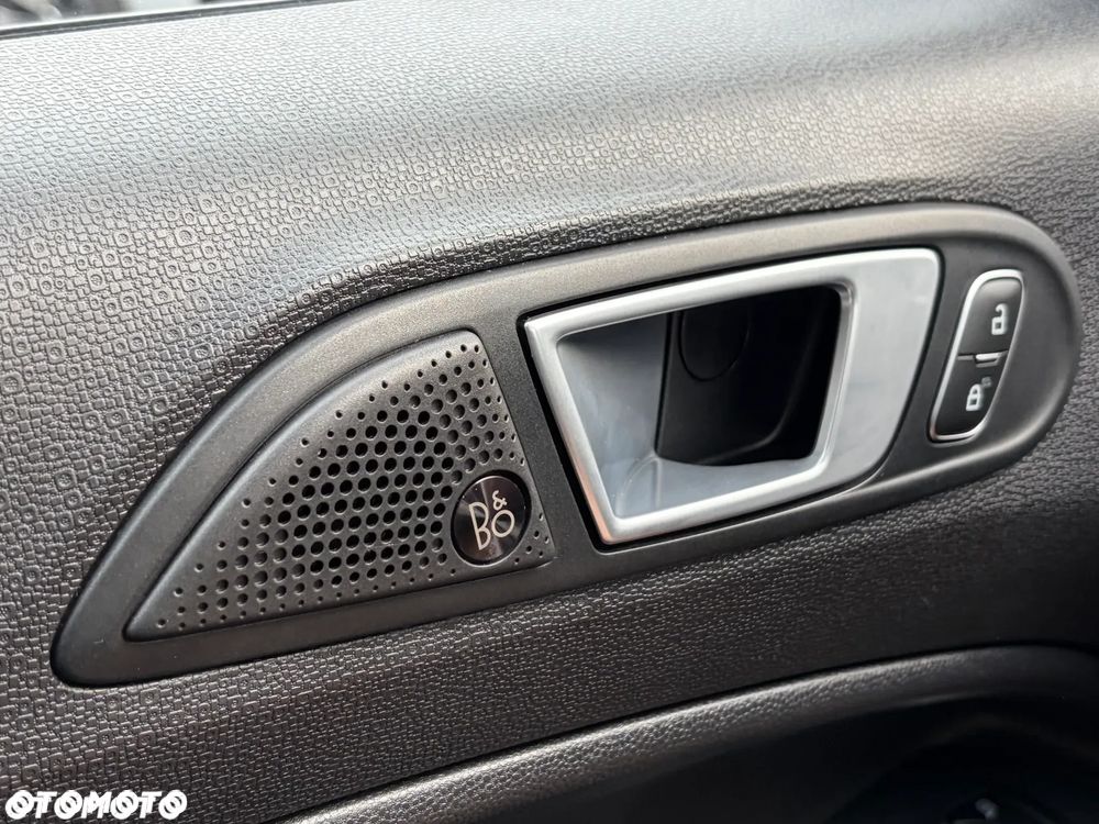 Ford EcoSport 1.0 EcoBoost ST-LINE - 30