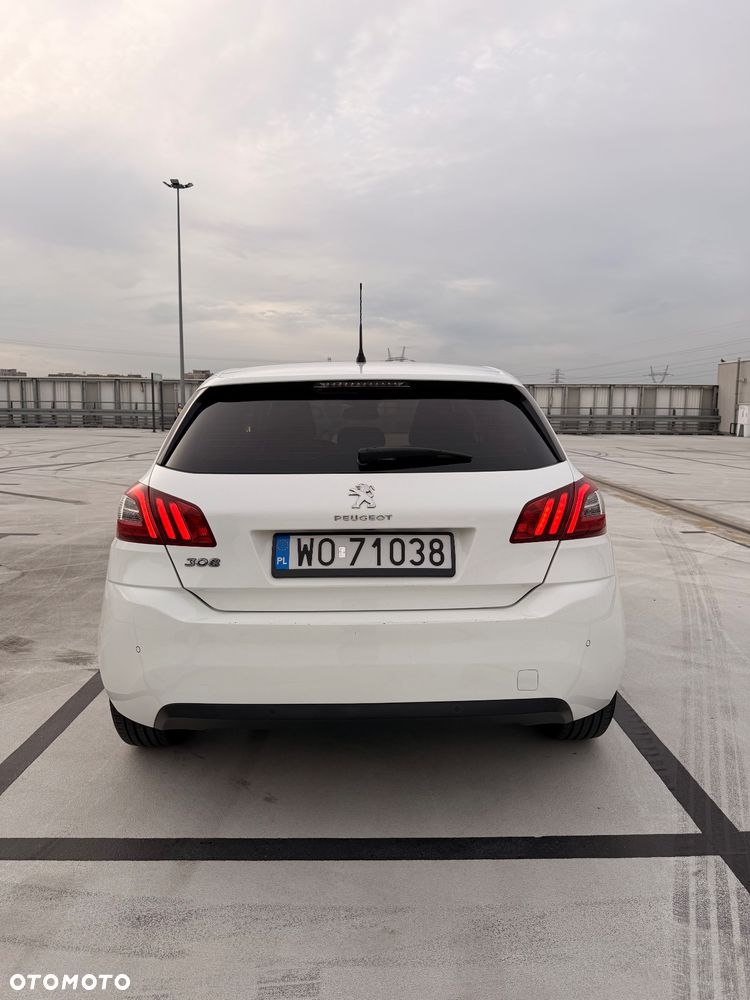 Peugeot 308 1.6 HDi Active - 10