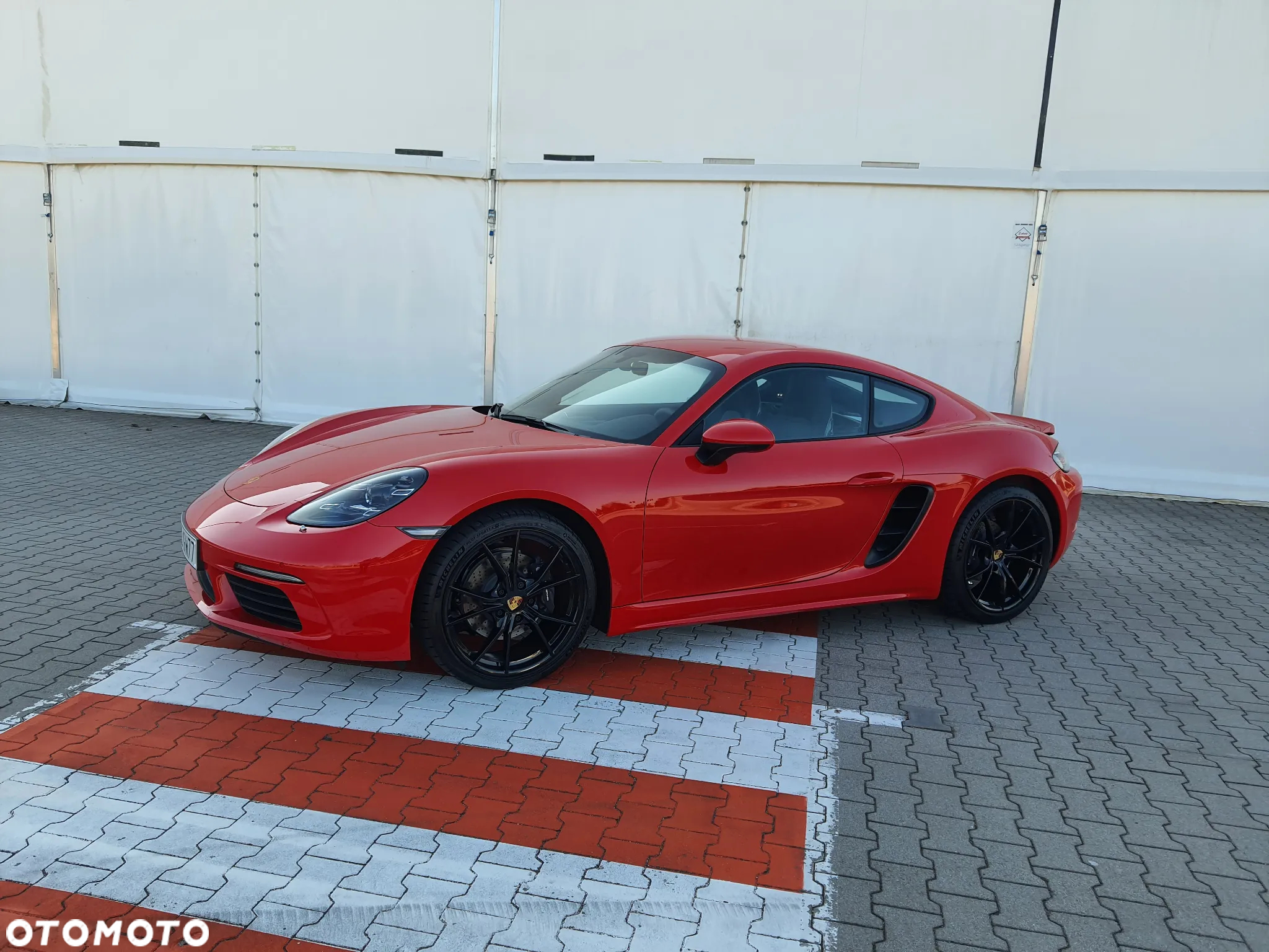 Porsche 718 Cayman GPF PDK - 12