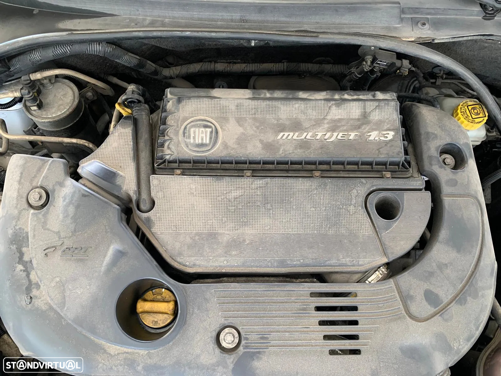 Fiat Punto 1.3 M-Jet Lounge S&S - 28