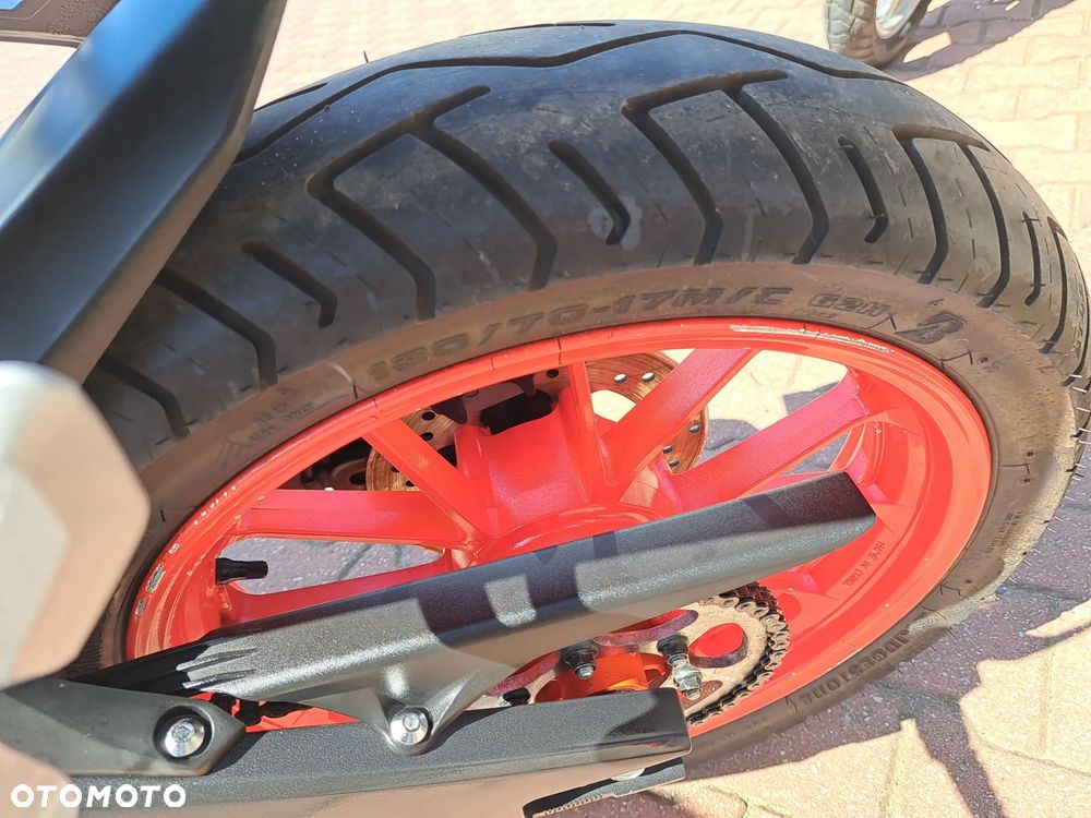 Yamaha MT - 4