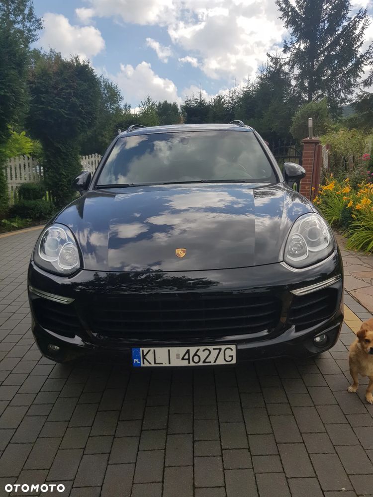 Porsche Cayenne Standard - 3